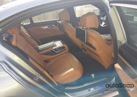 2020 BMW 750I xDrive из США, поврежденный, VIN WBA7U2C05LGJ59776